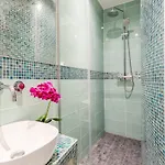 Merveil - Luxury - Champs Elysees - Mermoz Daire Paris